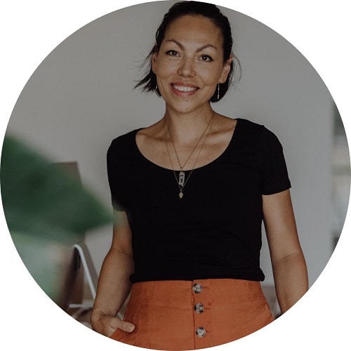 Hallo, Ich bin Sari